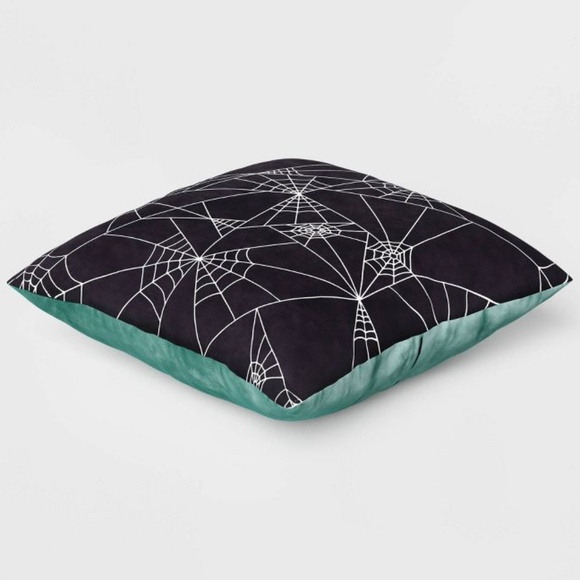 Halloween Reversible Velvet Spider Throw Pillow Turquoise Green - Hyde & EEK! - Picture 3 of 14